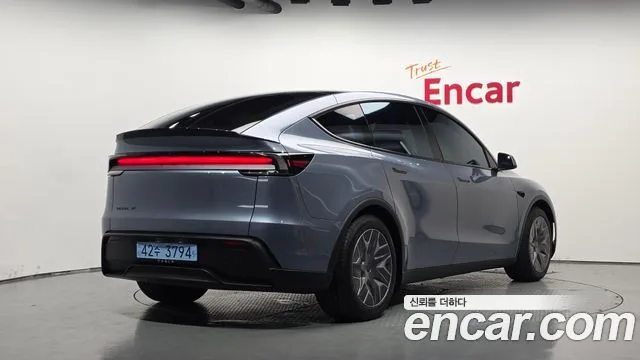 2026 Tesla Model Y