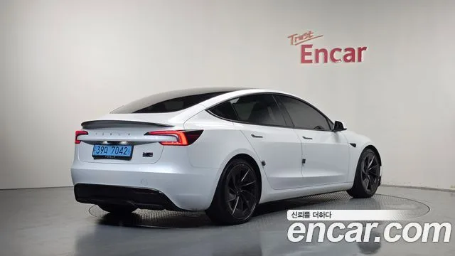 2024 Tesla Model 3