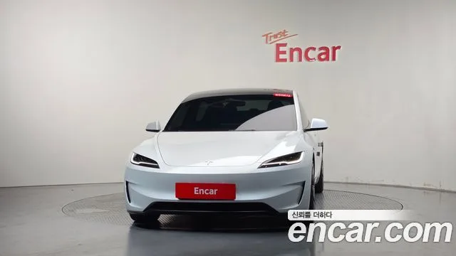 2024 Tesla Model 3, foto 2