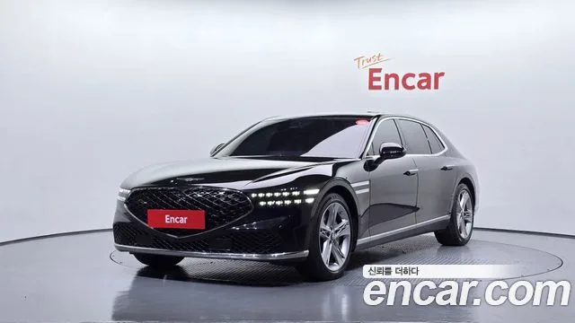 2022 Genesis G90