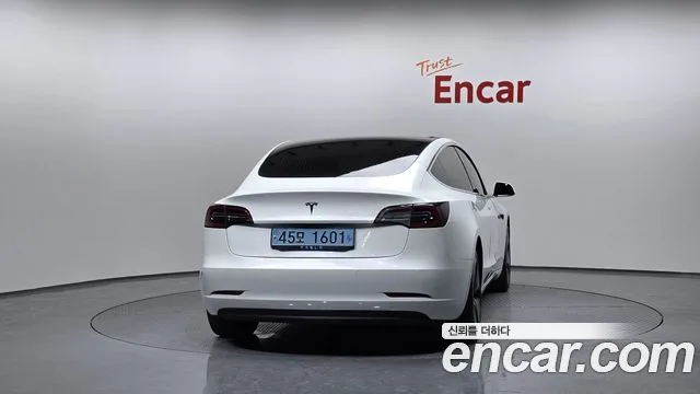 2020 Tesla Model 3, foto 4