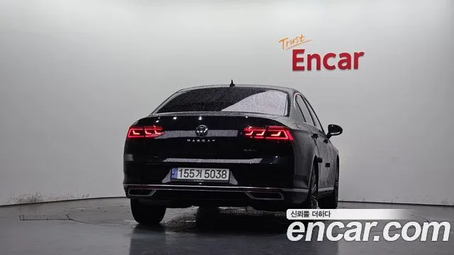 2021 Volkswagen Passat, foto 4