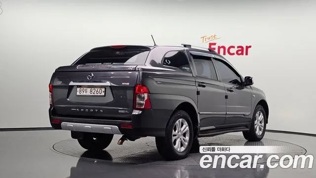 2016 KG Mobility Korando, foto 2