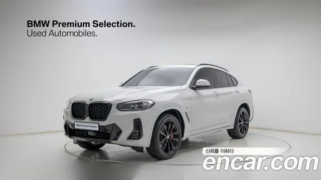 2025 BMW X4