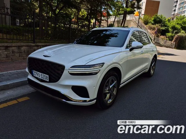 2025 Genesis GV70