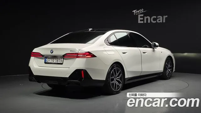 2025 BMW 5-Series