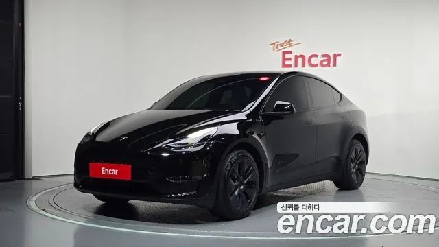 2024 Tesla Model Y