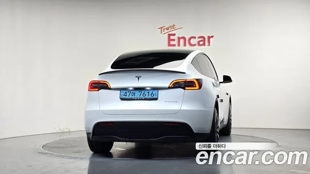 2022 Tesla Model Y, foto 3