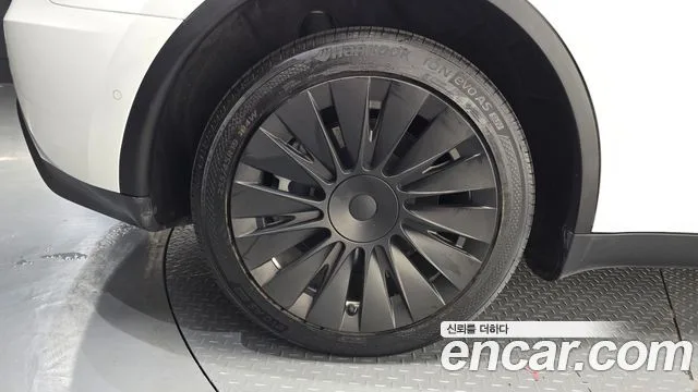 2022 Tesla Model Y, foto 4