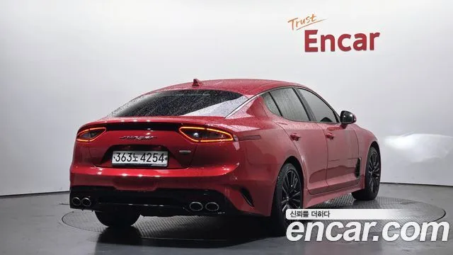 2018 Kia Stinger, foto 2