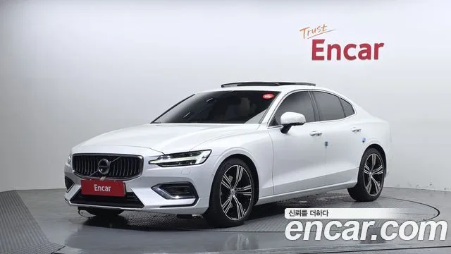 2020 Volvo S60