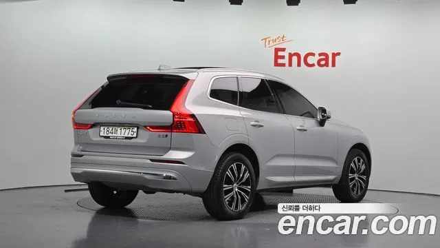 2022 Volvo XC60