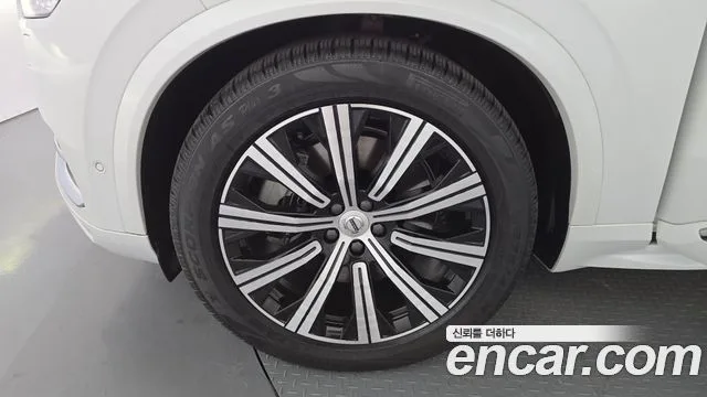 2021 Volvo XC90, foto 4