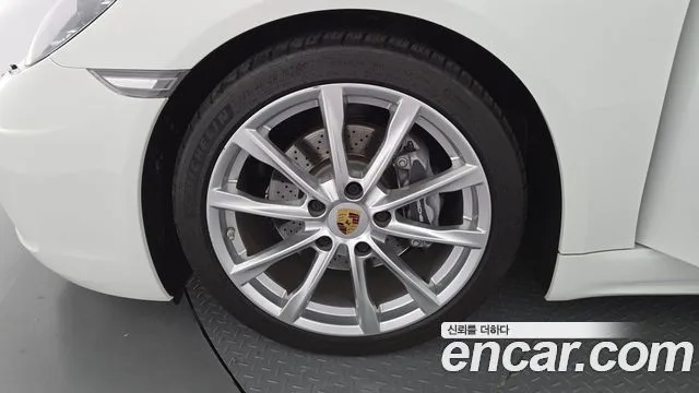2018 Porsche 718, foto 4