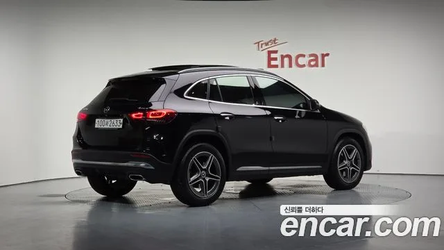 2020 Mercedes-Benz GLA-Class