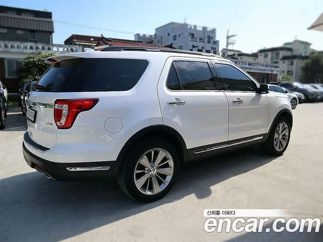 2018 Ford Explorer, foto 2