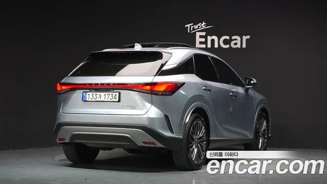 2023 Lexus RX, foto 2