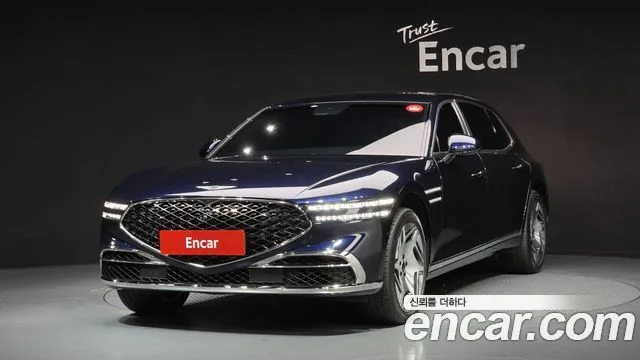 2023 Genesis G90