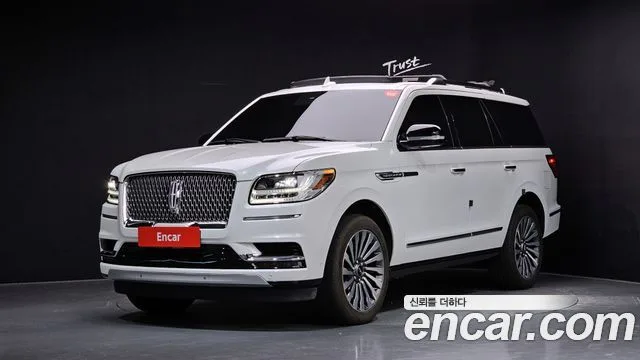 2021 Lincoln Navigator