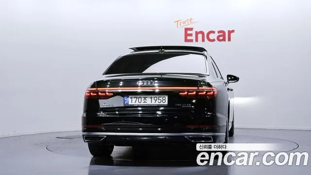 2021 Audi A8, foto 4