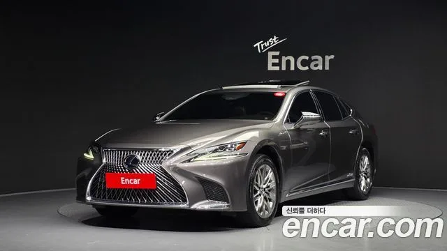 2018 Lexus LS