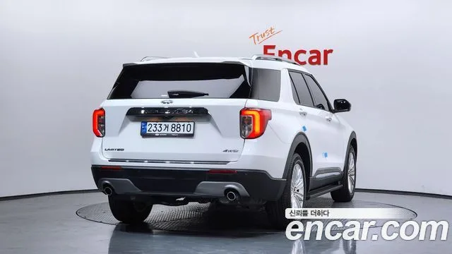 2023 Ford Explorer, foto 2