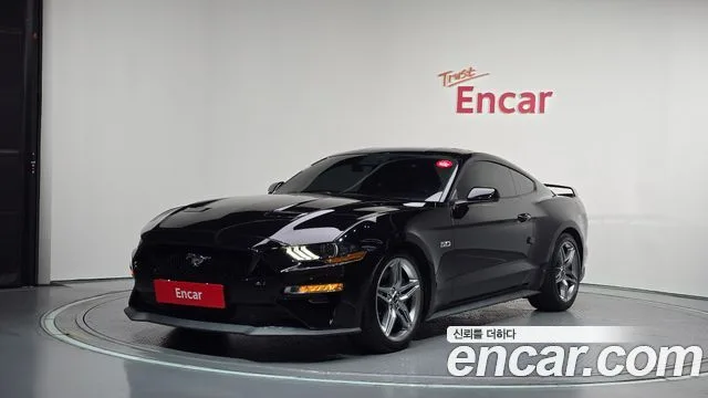 2020 Ford Mustang