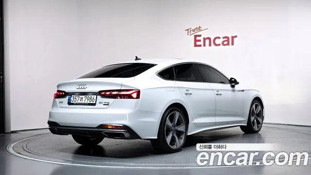 2021 Audi A5, foto 2