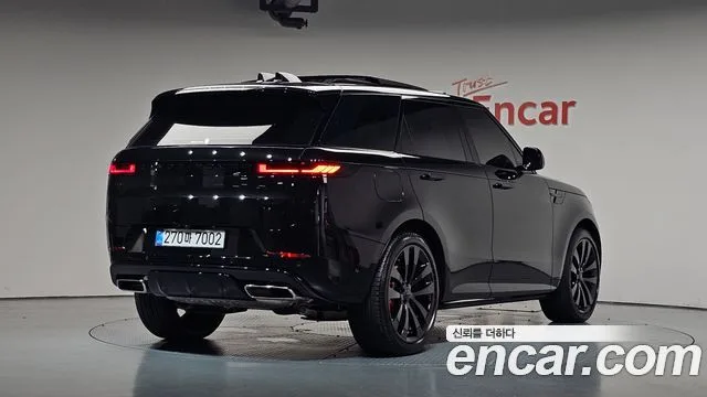 2026 Land Rover Range Rover Sport