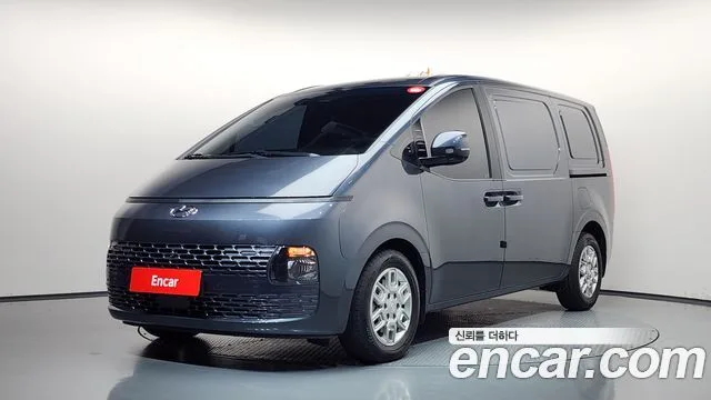 2024 Hyundai Staria