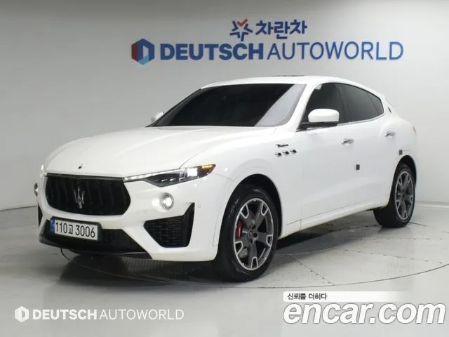 2022 Maserati Levante