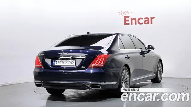 2016 Genesis EQ900, foto 2