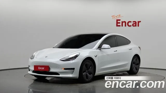 2020 Tesla Model 3