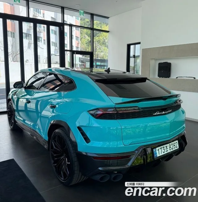 2026 Lamborghini Urus, foto 4