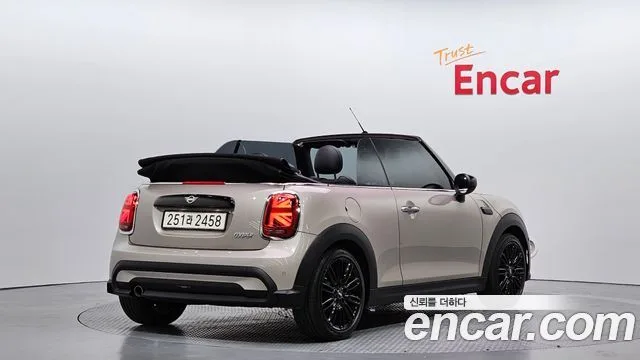 2024 Mini Cooper Convertible, foto 2