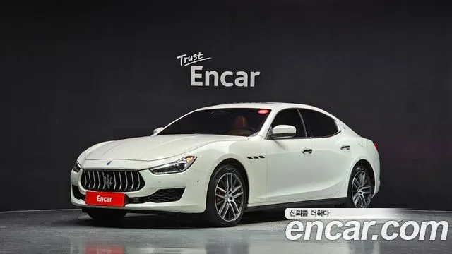 2018 Maserati Ghibli