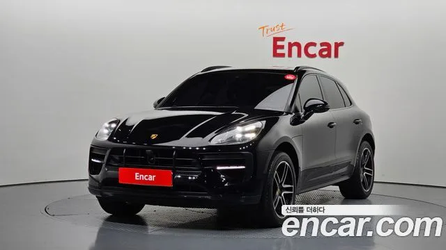 2020 Porsche Macan