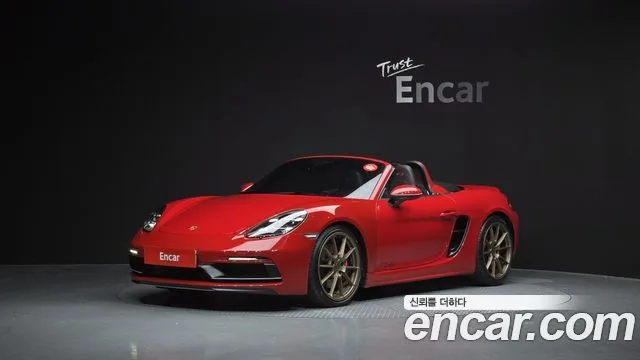 2021 Porsche 718