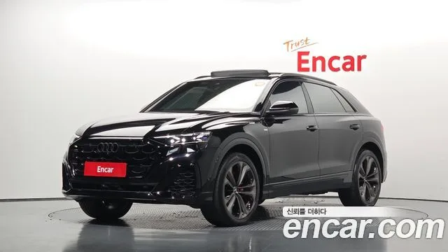 2025 Audi Q8