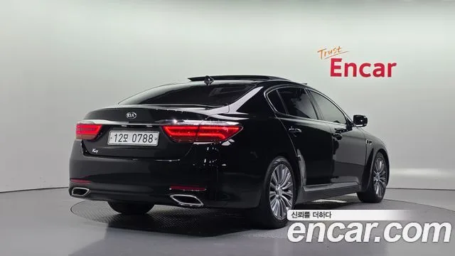 2016 Kia K9, foto 2