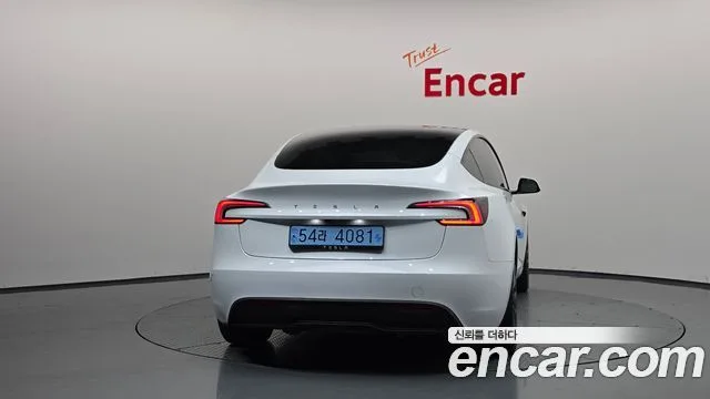 2024 Tesla Model 3, foto 4