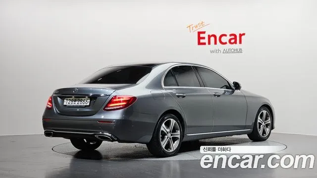 2017 Mercedes-Benz E-Class