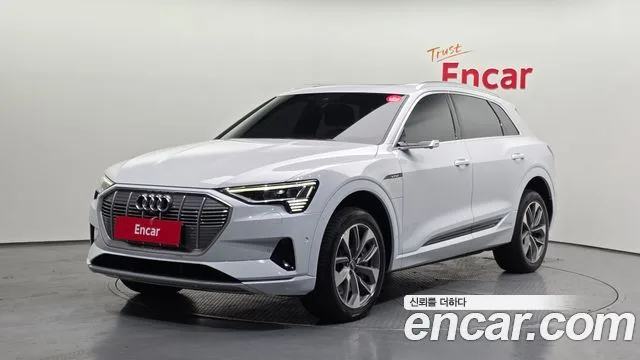 2022 Audi e-tron
