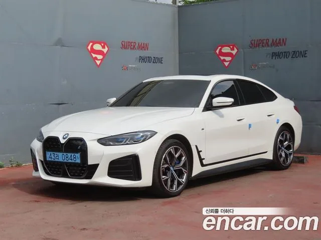 2023 BMW i4