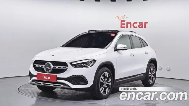 2021 Mercedes-Benz GLA-Class