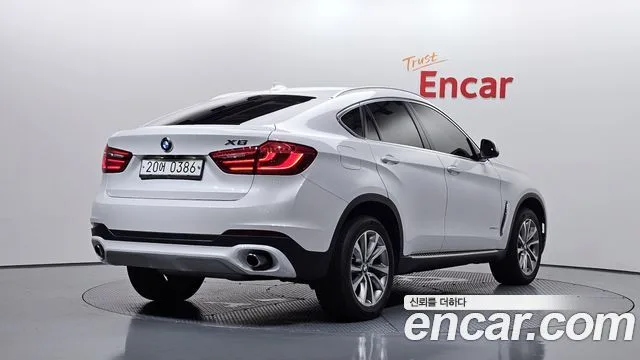 2016 BMW X6, foto 2