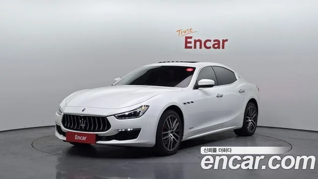 2020 Maserati Ghibli