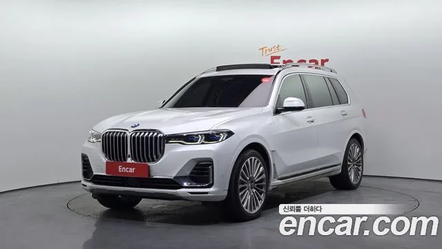 2021 BMW X7