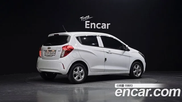 2016 Chevrolet Spark, foto 2