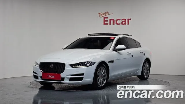 2018 Jaguar XE